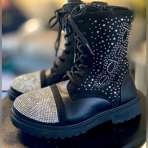 bebe Girls Size 1 Rhinestone Combat Boots NWOT